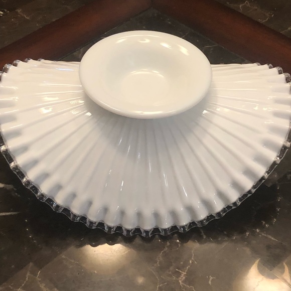 Fenton Silver Crest Serving Bowl - Picture 4 of 9